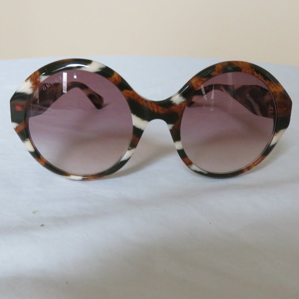 Gucci Round Frame Sunglasses - Picture 3 of 7